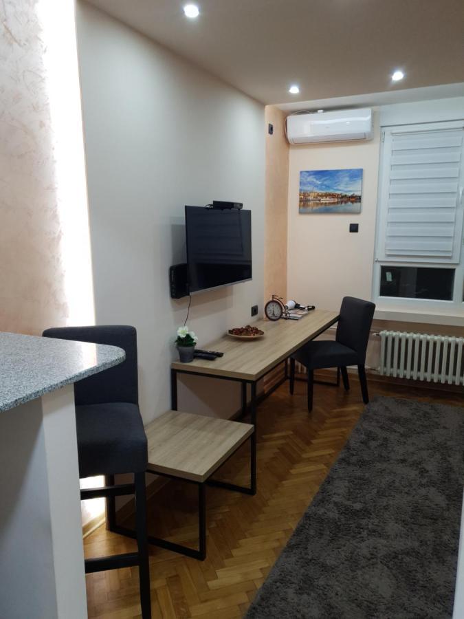 Apartman Dodolu Belgrado Exterior foto